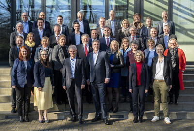 Bild vergrößern: Konstituierende Präsidiumssitzung am 9. März 2022 in Hannover